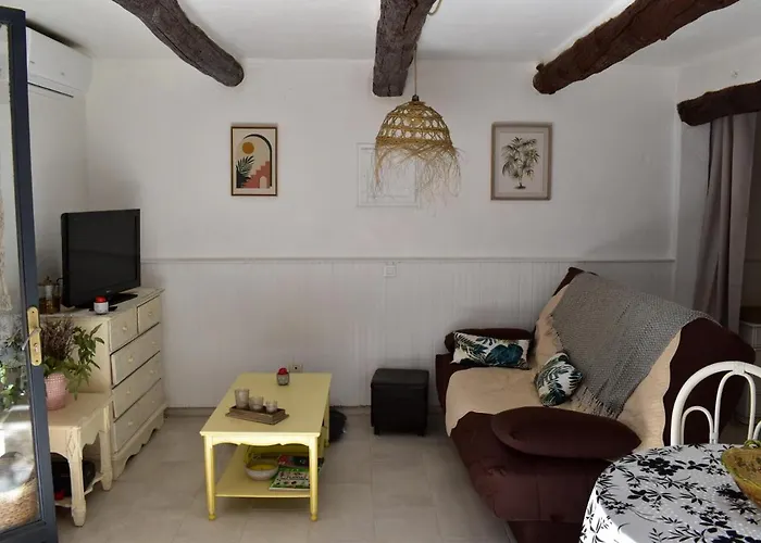 Grand Avec Jardin à Saint-aygulf Appartement
