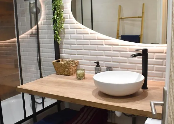 Grand Avec Jardin à Saint-aygulf Appartement *